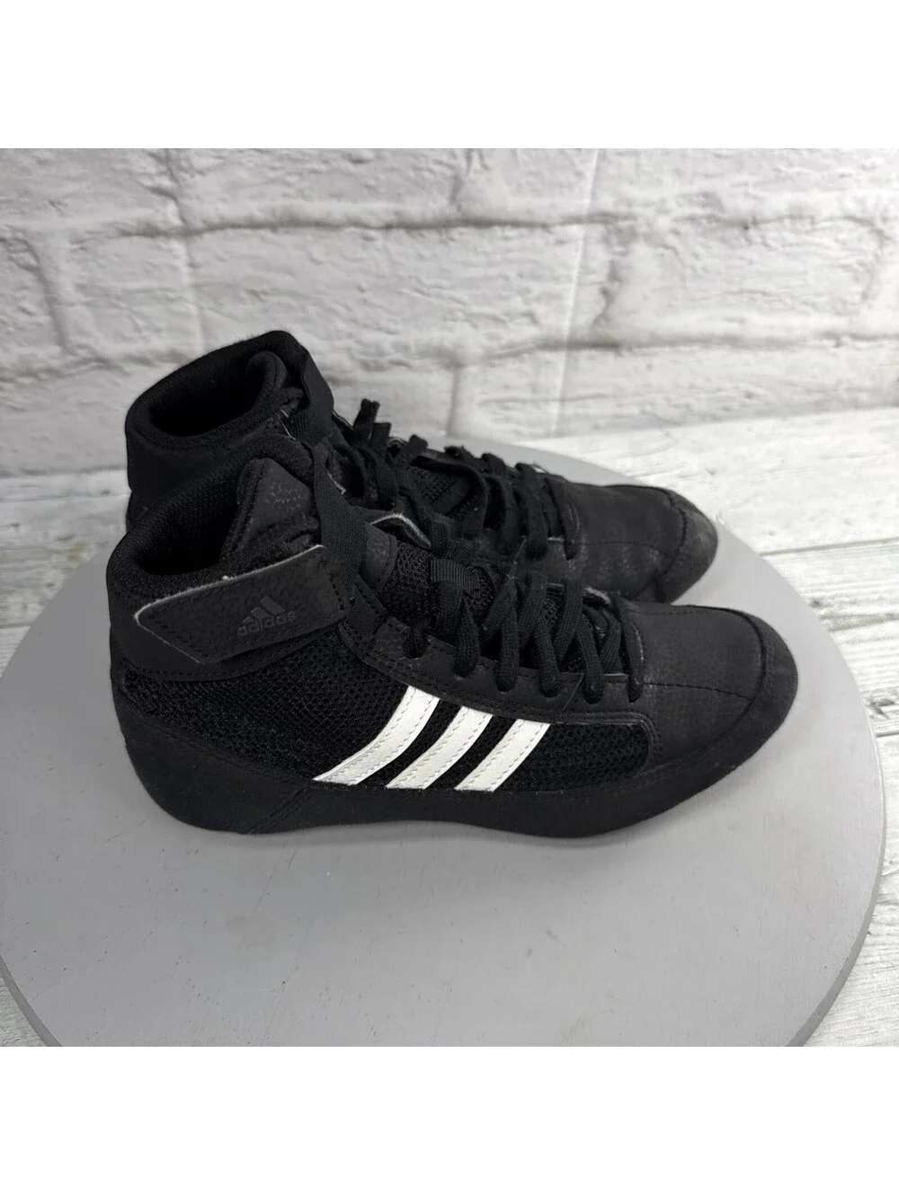 Adidas Athletic Wrestling Shoes Black White Youth Size 4 AQ3327